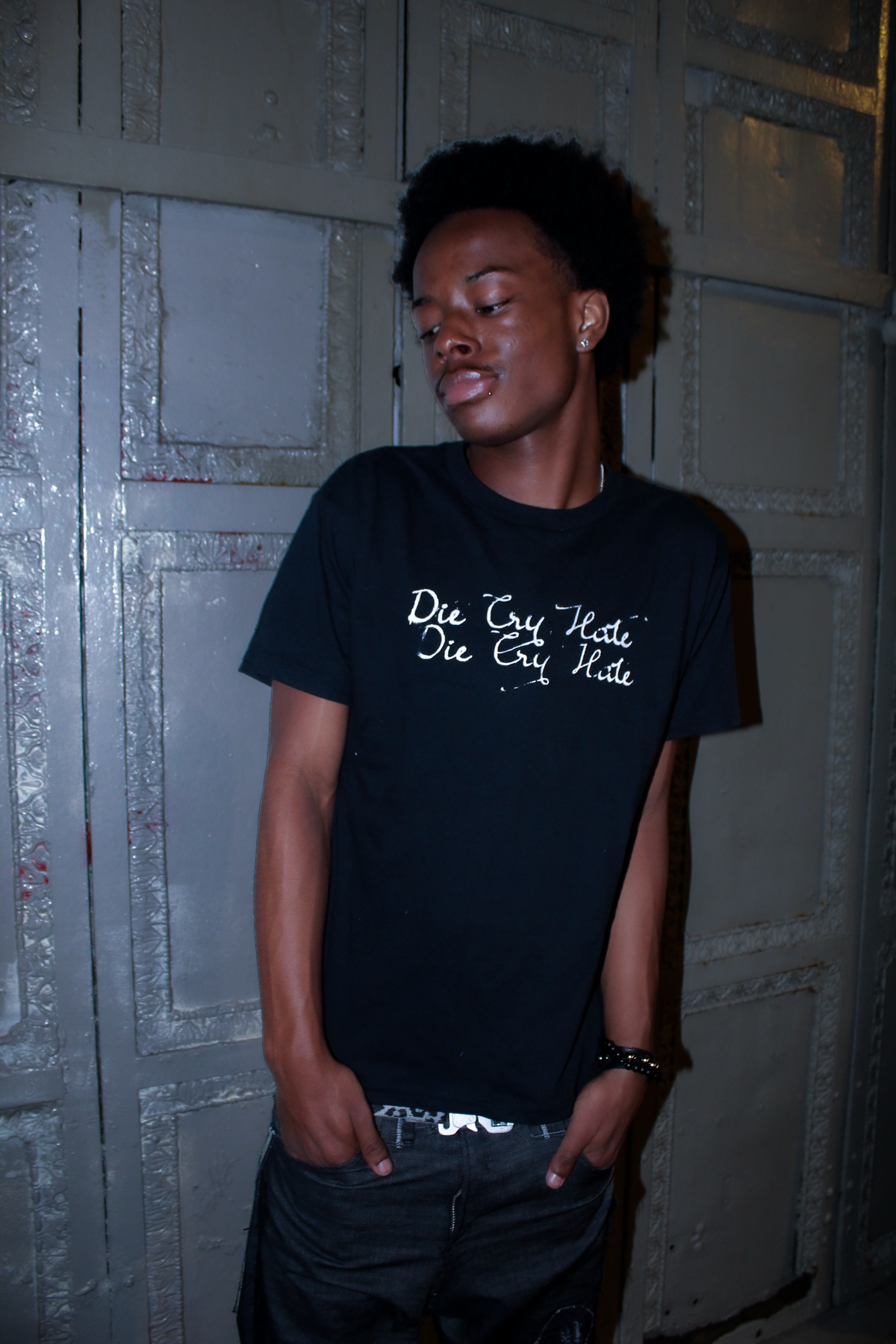 "Die Cry Hate" shirt