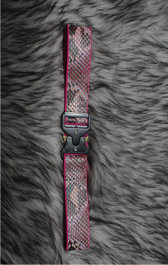 "LOL" Belt